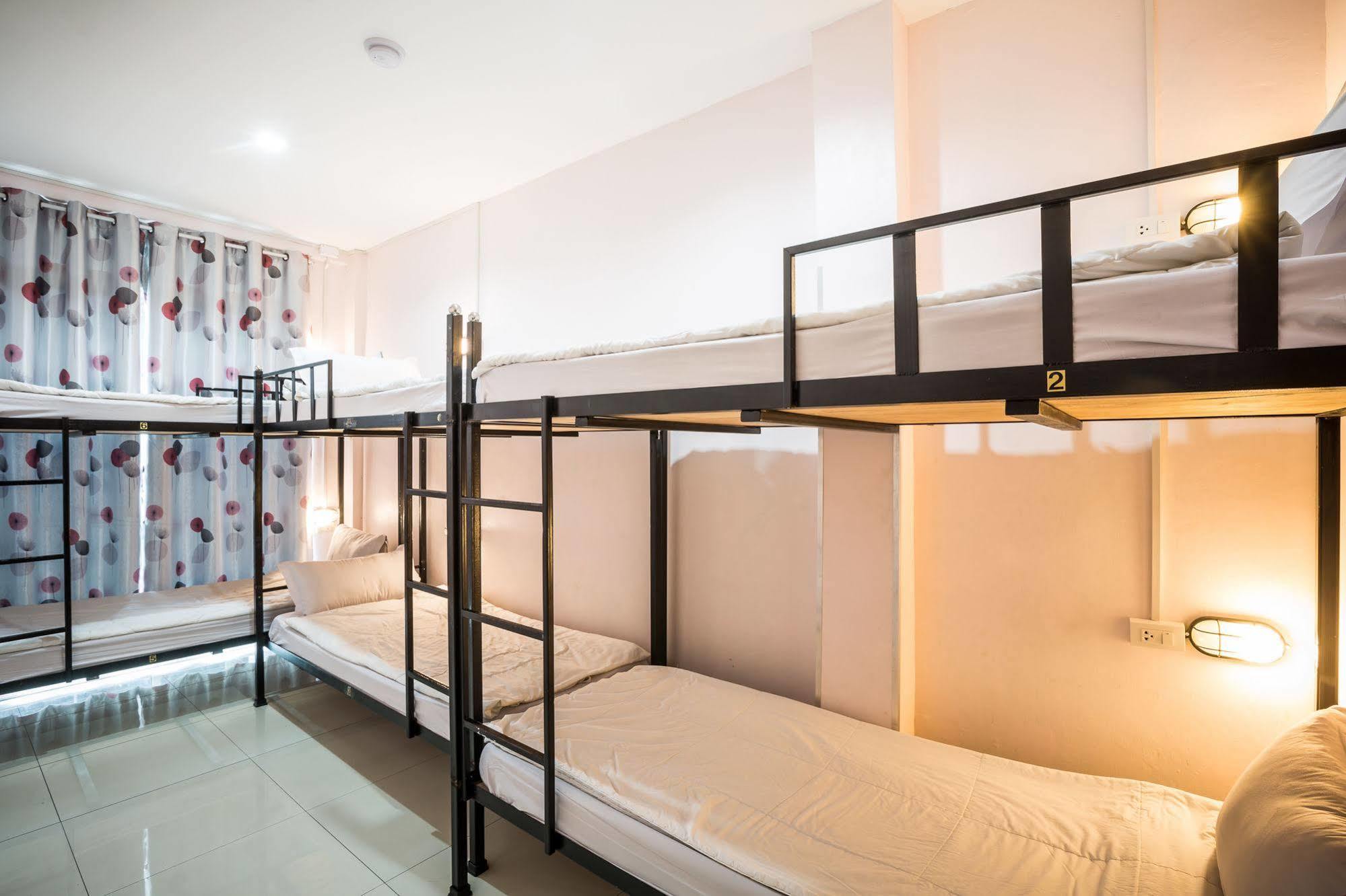 בנגקוק Orchid Hostel מראה חיצוני תמונה